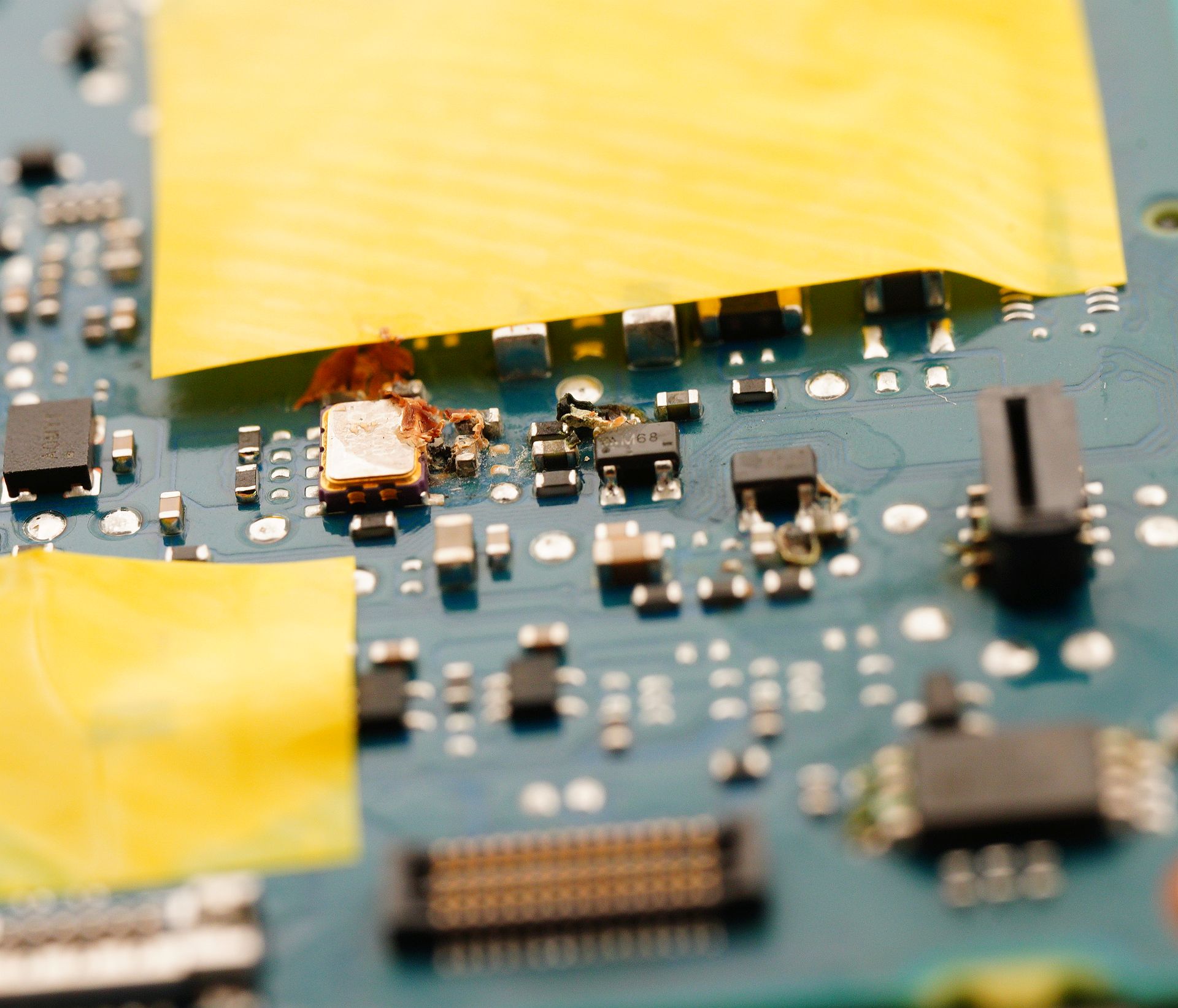 Canon 6D mark II - mysterious water damage failure (and teardown)